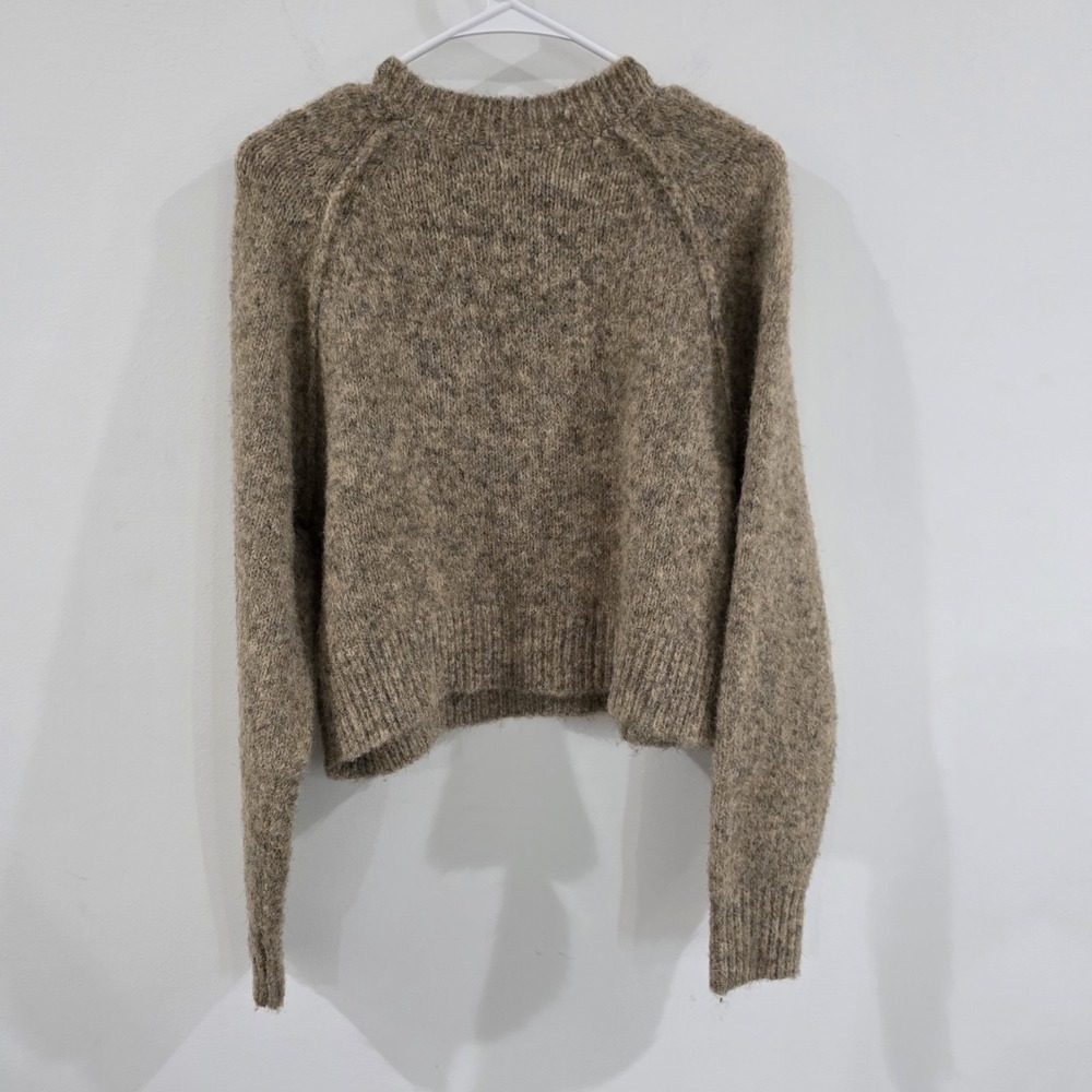 American Eagle Womens Sweater Size Medium Bow Novelty Cozy Ballerina - Picture 5 of 9